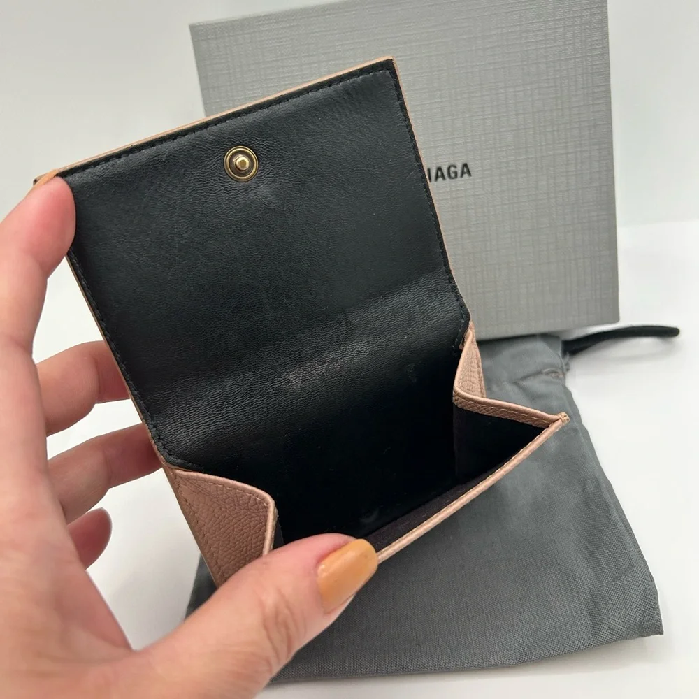 Authentic Balenciaga trifold wallet - Picture 11 of 15